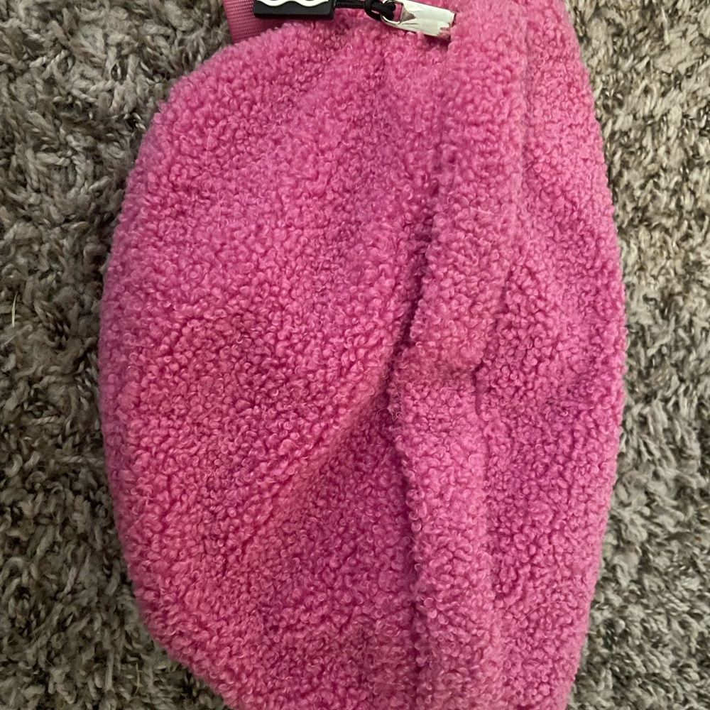 NWOT Crayola x Kohls Hot Pink Belt Bag - Picture 2 of 4